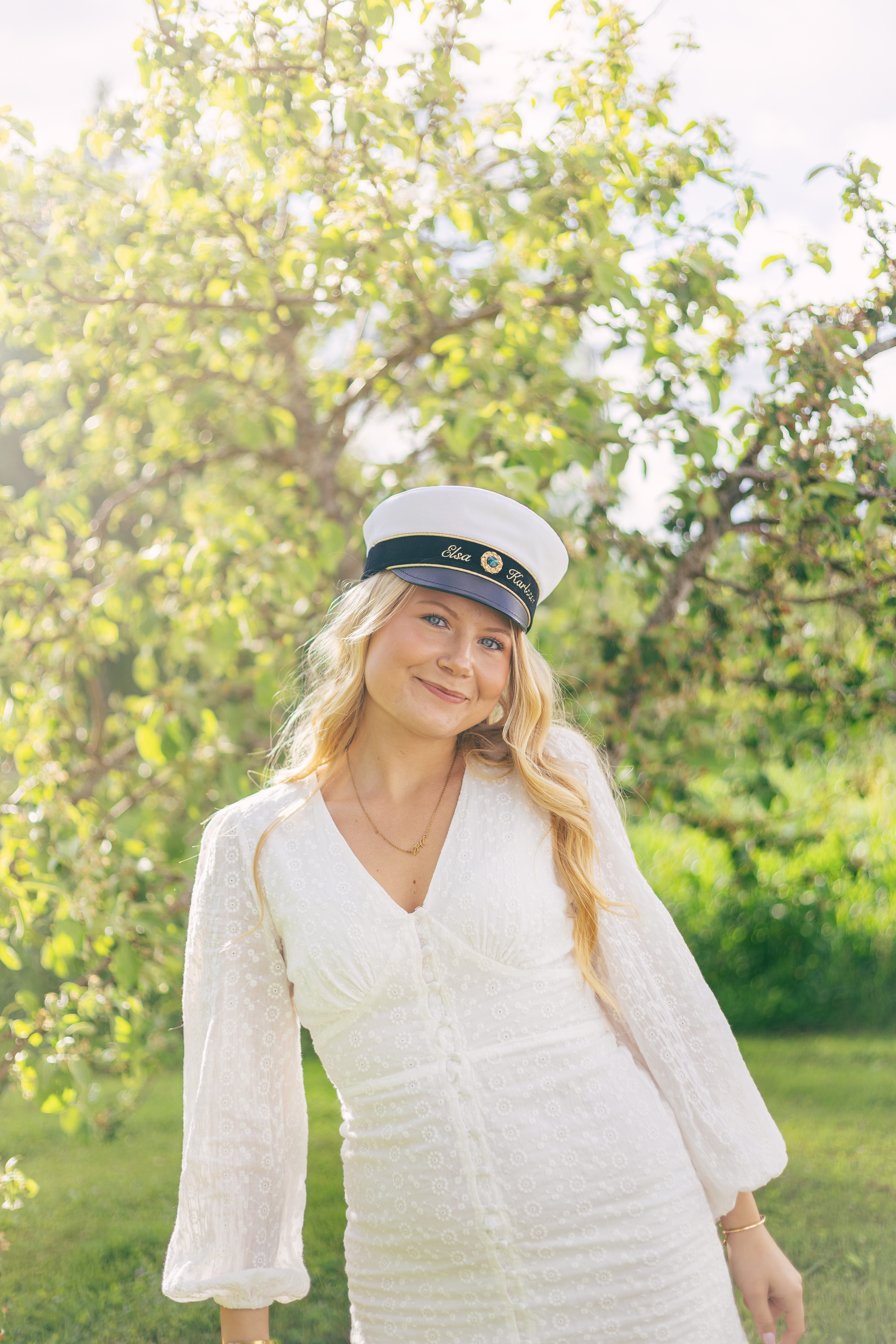Elsa studentporträtt 6
